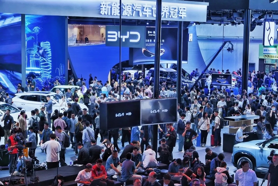 <a href=http://www.oastbarn.com/news/2405200925948.html target=_blank class=infotextkey>PCB設計</a>優化助力汽車行業的繁榮與活力