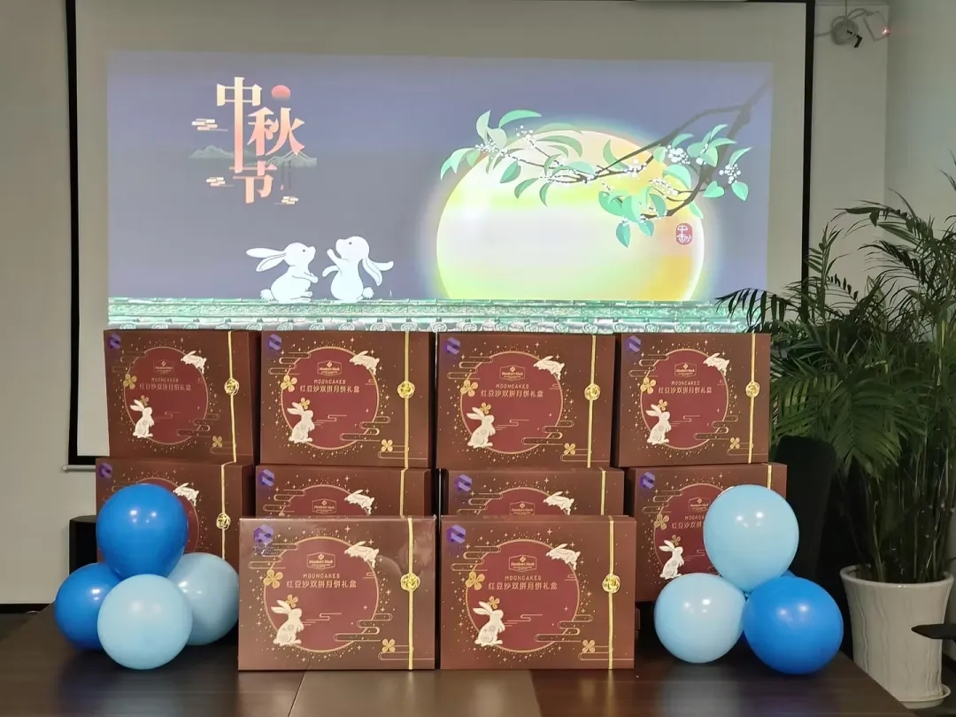<a href=http://www.oastbarn.com/ target=_blank class=infotextkey>裕興木蘭</a>祝大家節日快樂